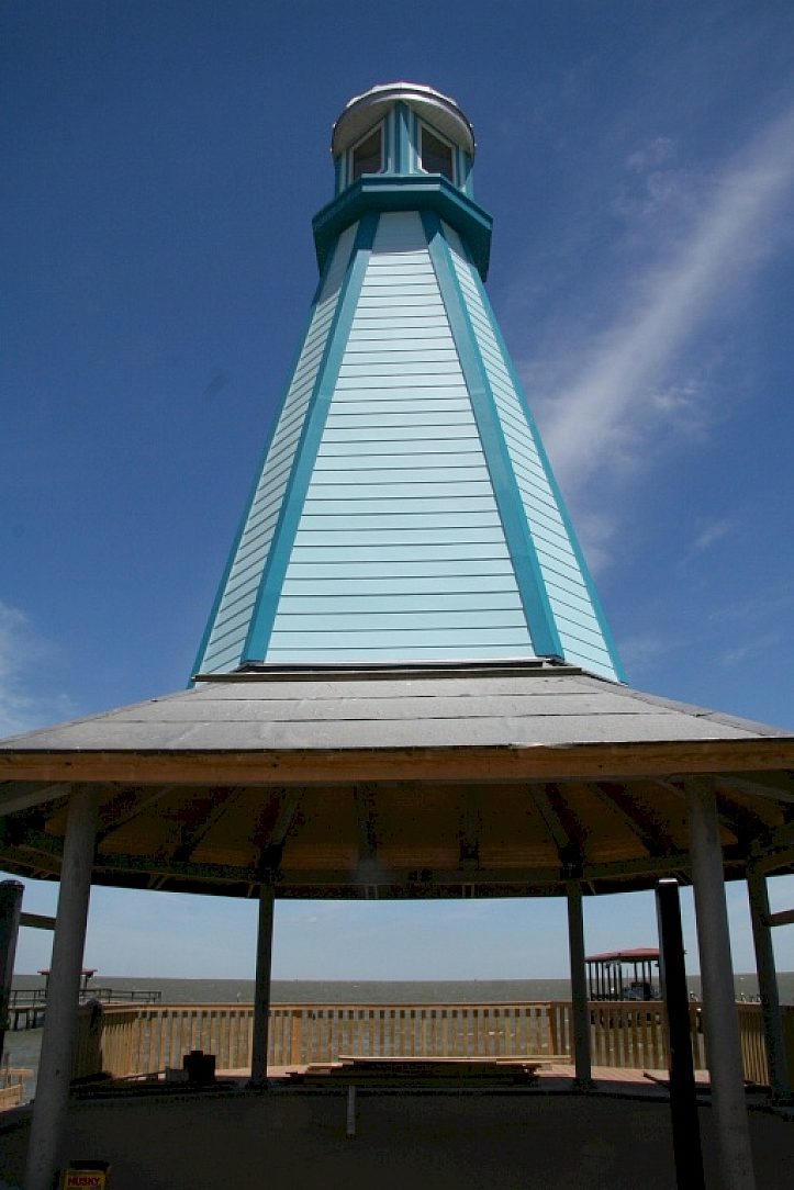 Kemah Boardwalk Lighthouse